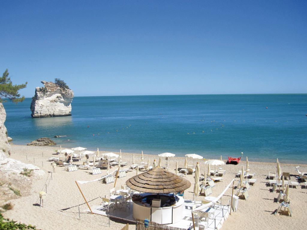 Baia Dei Mergoli Hotel Mattinata Eksteriør bilde