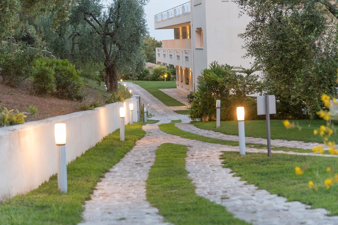 Baia Dei Mergoli Hotel Mattinata Eksteriør bilde