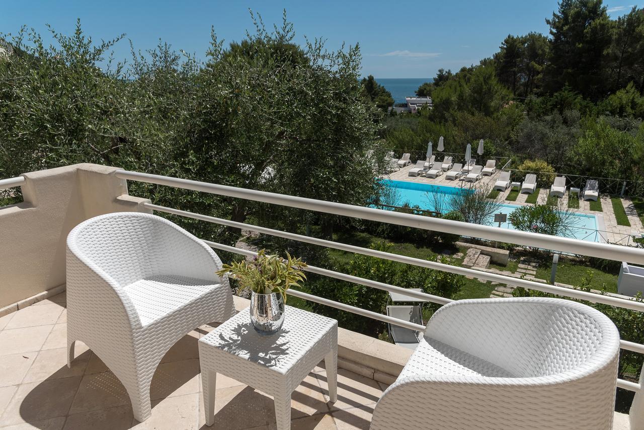 Baia Dei Mergoli Hotel Mattinata Eksteriør bilde